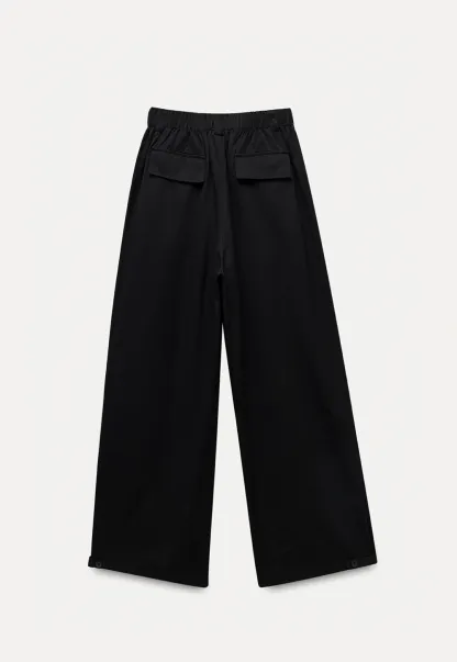 Women’s Pleated Wide Leg Pants