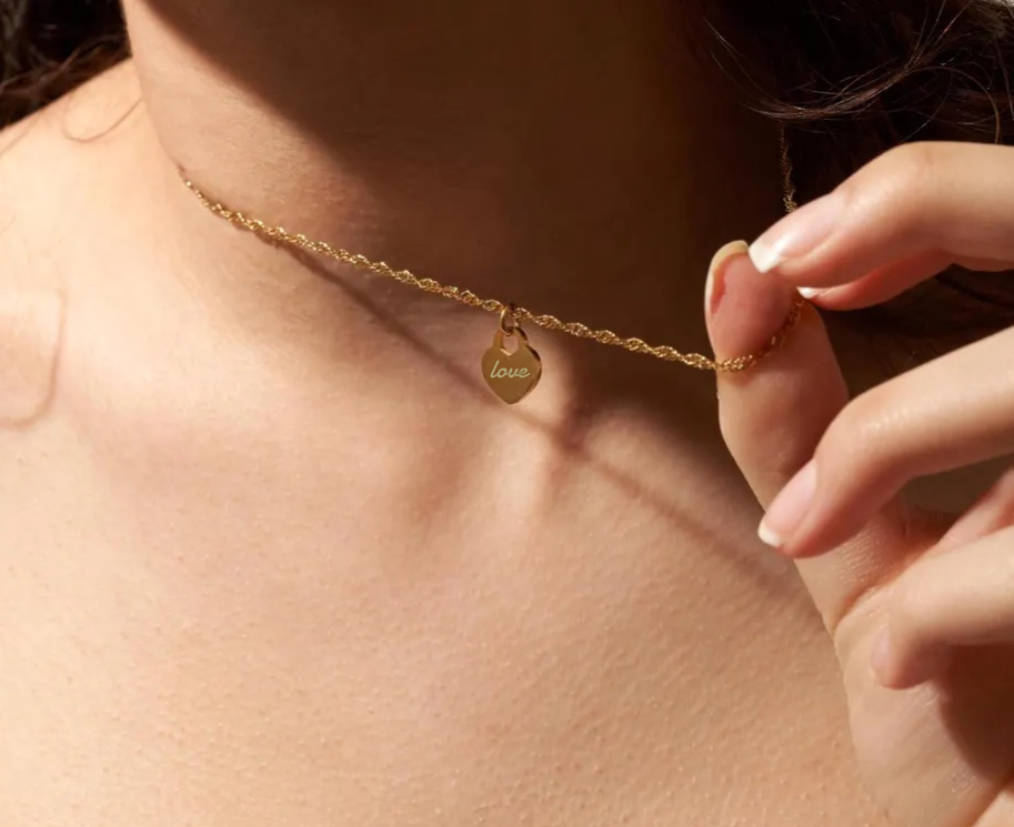 Custom 18k Gold Plated Heart Necklace - Personalized Engraving for Her, Gift for Anniversary/Mom/BFF