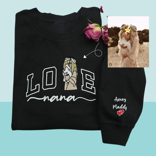 Mom & Kids Photo Sweatshirt – Custom Embroidered Personalized Love Design