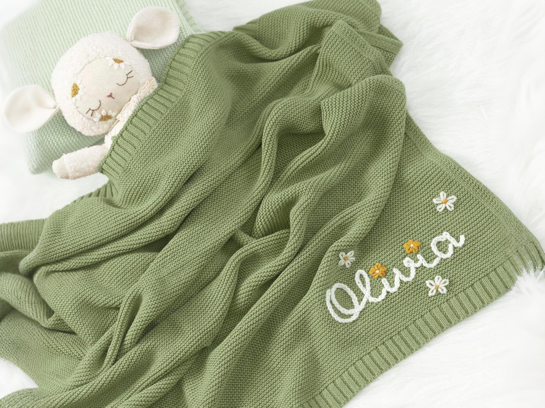 Personalized Knit Baby Blanket – Custom Embroidered Gift for Baby Shower, Birthday & Christmas