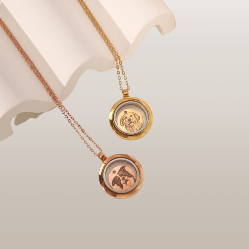Custom Pet Fur Locket Necklace: A Memorial Keepsake for Her