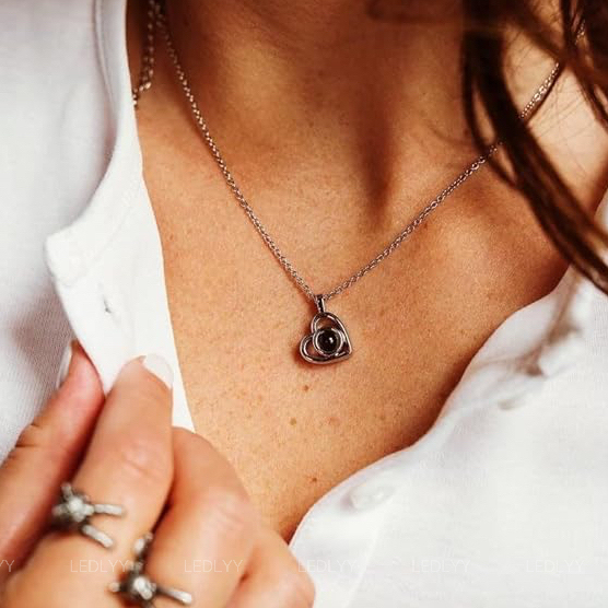 Personalized Picture Projection Necklace for Women Customized Photo Love Pendant Birthday Anniversary Gift Valentine's Day Gift for Her, Stainless Steel