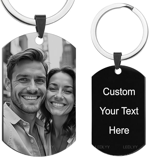 gifts for loved ones:Customized keychains, personalized photo keychains