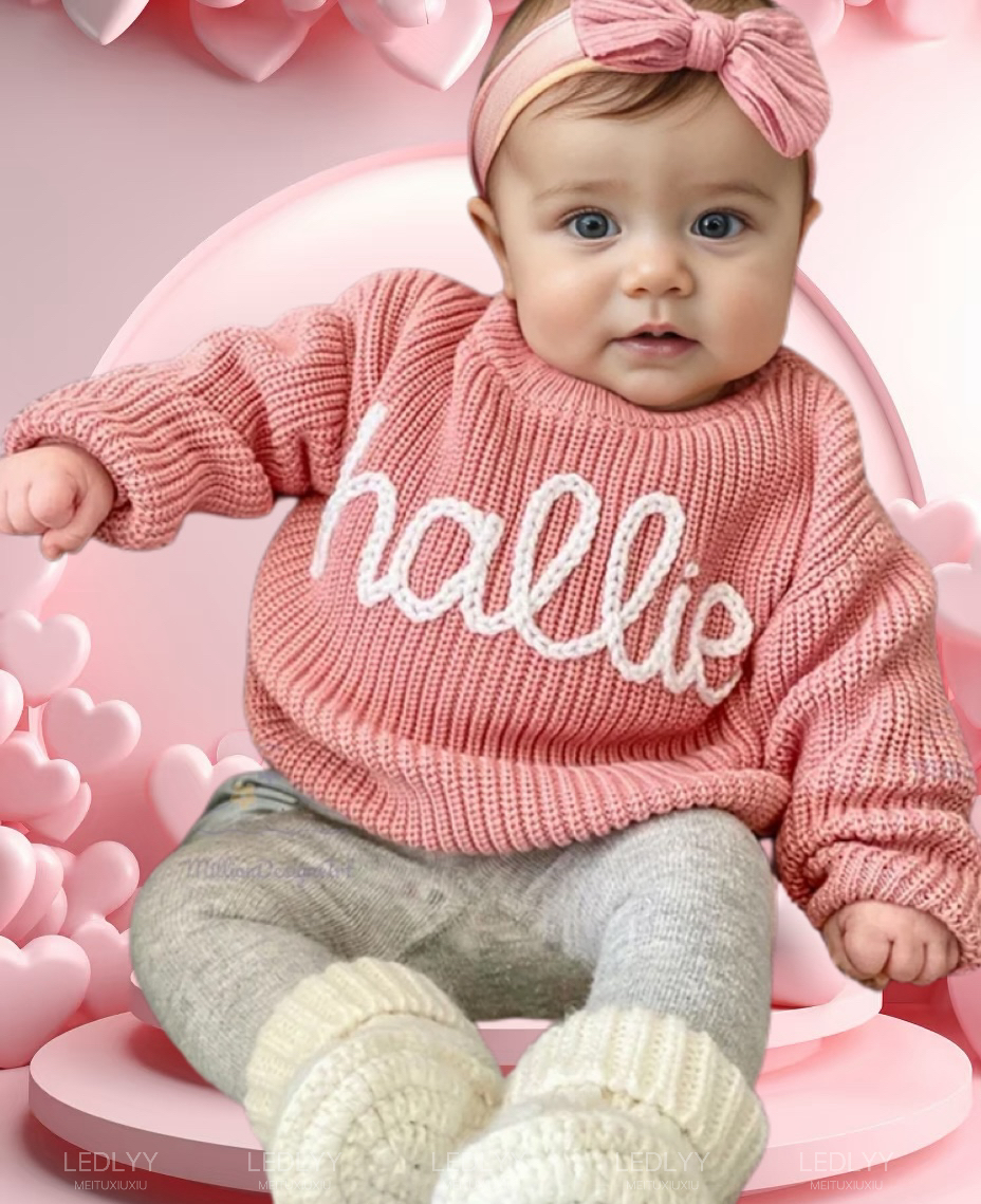 Personalized Hand - Embroidered Sweater for Babies: Customize with Name, a Great Birthday Gift for Girls and Boys