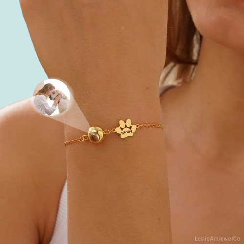 Pet Name Photo Projection Bracelet: A Heartfelt Gift for Pet - Loving 