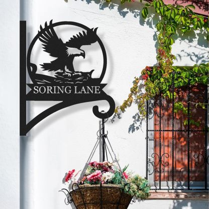 Personalized Eagle Hanging Plant Bracket, Customizable Decorative Wall Plant Hanger Indoor Outdoor-MetalsignX