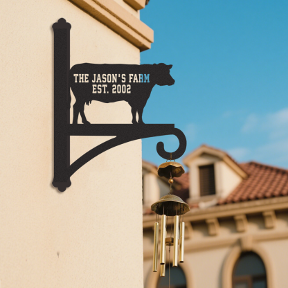 Custom Farm Plant Hanger Wall Bracket with Cow Design, Personalized Metal Hook for Hanging Plants, Bird Feeders, Outdoor Farmhouse Garden Decor