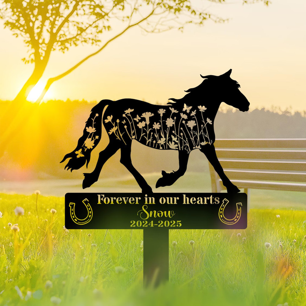 Custom Horse Garden Memorial Sign, Personalized Pet Grave Marker, Equine Remembrance Plaque, Horse Lovers Metal Yard Sign , Horse Loss Gift