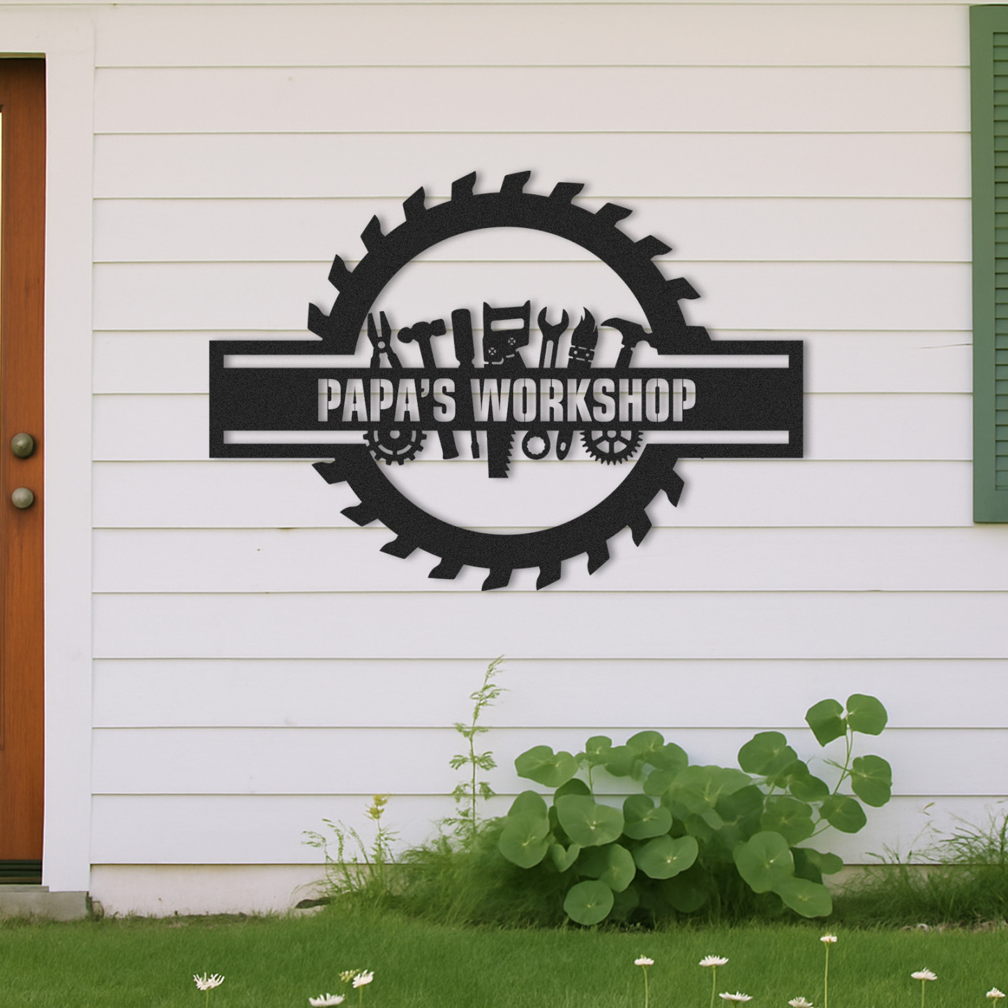 Custom Workshop Sign with Tools, Personalized Papa's Garage Metal Decor, Circular Saw Blade Wall Art for Dad or Grandpa, Gift for Handyman