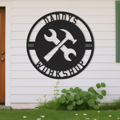 Custom Daddy's Workshop Sign, Personalized Metal Garage Sign with Tools, Round Metal Decor for Dad's Shop, Father's Day Gift for Handy Dads
