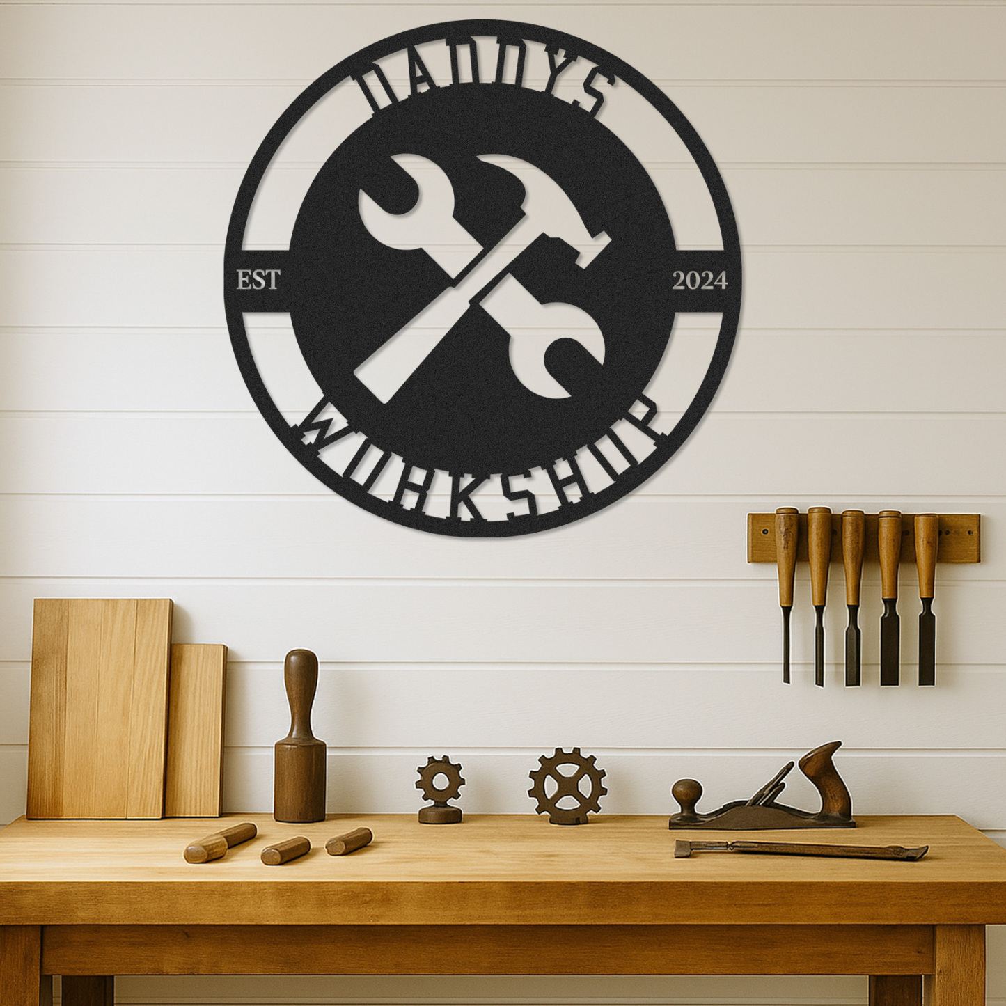 Custom Daddy's Workshop Sign, Personalized Metal Garage Sign with Tools, Round Metal Decor for Dad's Shop, Father's Day Gift for Handy Dads
