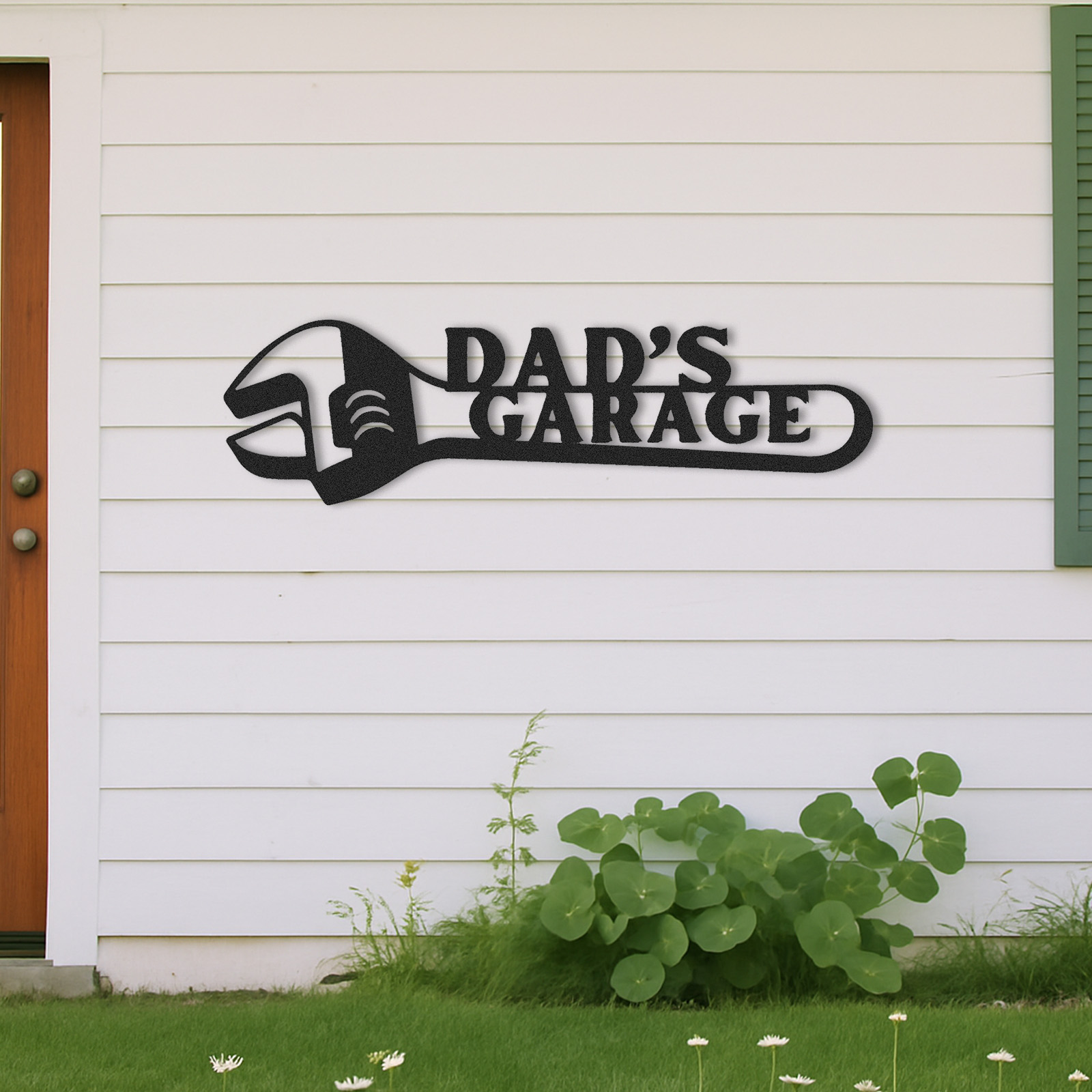 Dad's Garage Wrench Metal Sign, Personalized Workshop Wall Art, Custom Gift for Dad or Grandpa, Garage Decor for Father's Day