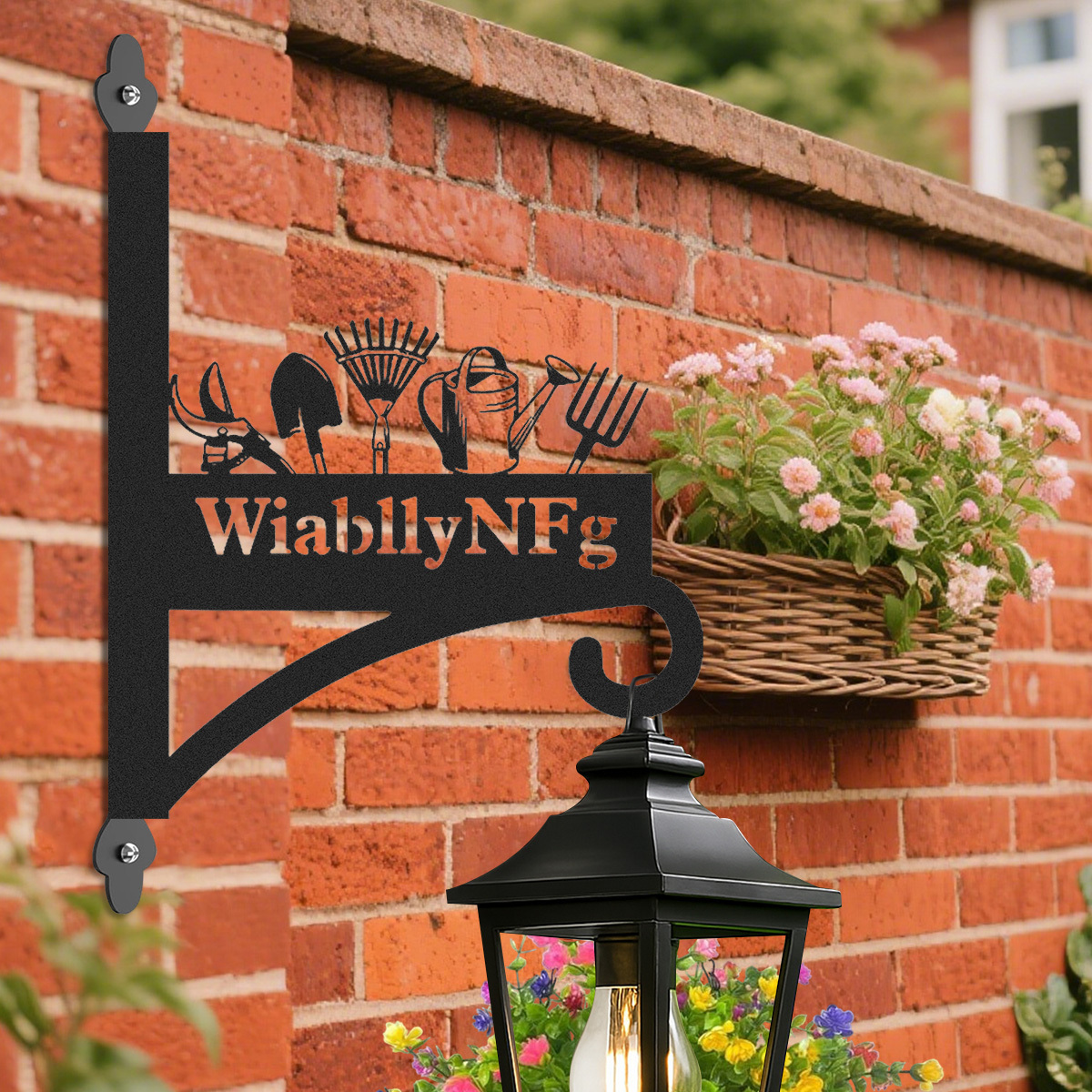 Custom Garden Tools Wall Plant Hanger, Personalized Metal Hanging Bracket with Gardener's Name, Garden Shed Outdoor Wall Decor Hook for Tools and Planters