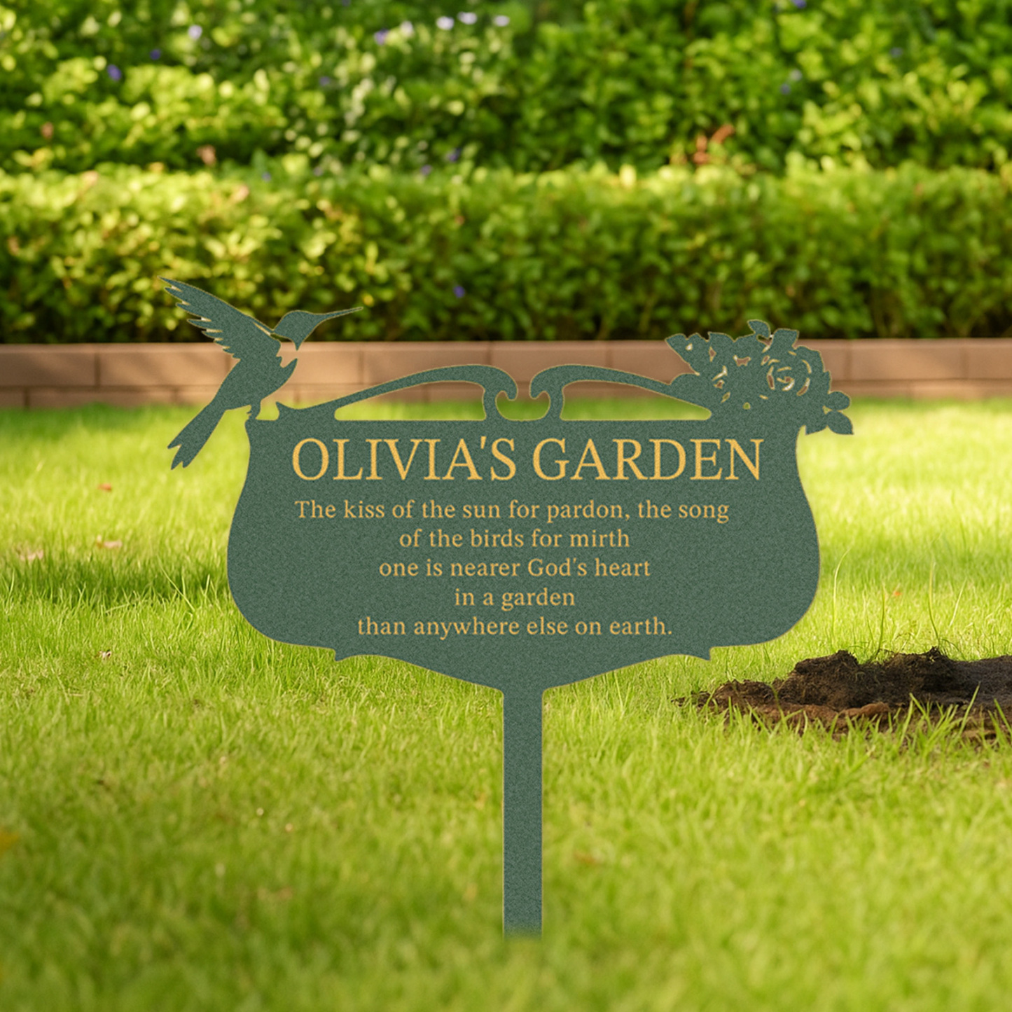 Personalized Garden Sign with Quote and Hummingbird, Custom Metal Garden Plaque, Elegant Floral Yard Stake, Garden Memorial Sign for Outdoor Decor
