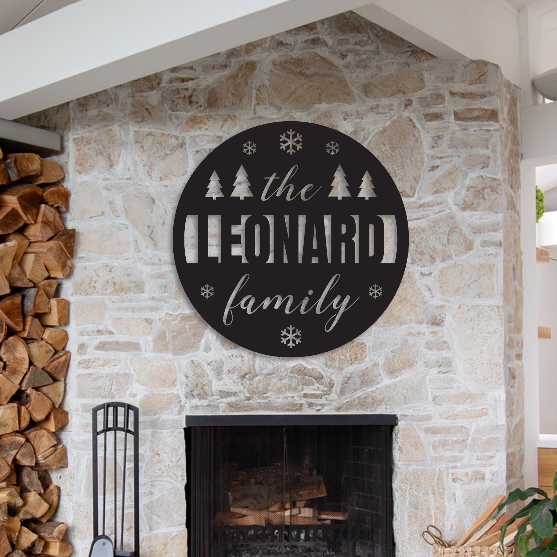 Family Christmas Custom Metal Wall Decor, Personalized Holiday Steel Sign with Family Name