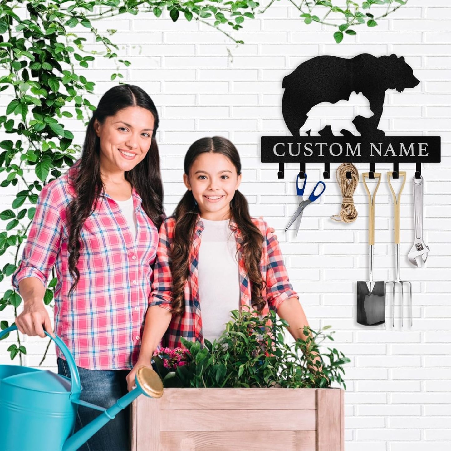 Rustic Metal Key Rack for Lodge & Cabin Decor， Personalized Bear Wall Hook -MetalsignX