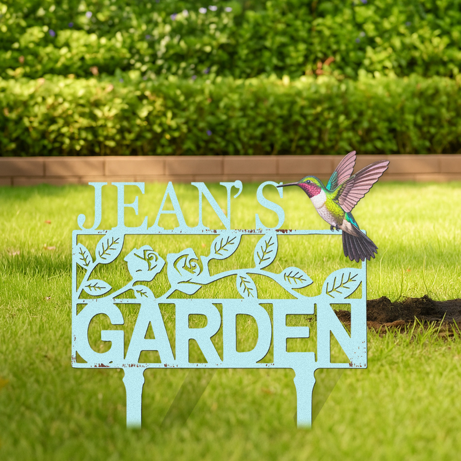 Personalized Garden Sign with Hummingbird and Flowers, Custom Metal Name Sign, Vintage Blue Garden Stake for Yard Decor, Floral Garden Name Plaque for Outside