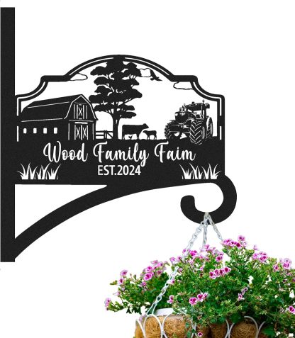 Personalized Iron Hanging Plant Bracket, Customizable Decorative Wall Plant Hanger Indoor Outdoor, Custom Name Bird Feeder Hook, Anti Rust Metal Hook for Wind Chimes Lantern