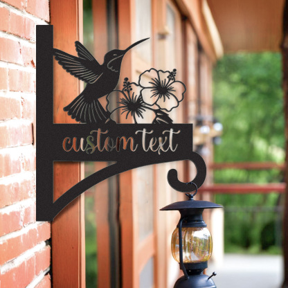 Custom Hummingbird Flower Plant Hanger, Personalized Outdoor Metal Wall Hook for Hanging Baskets, Bird Feeders or Lanterns, Elegant Garden Sign Decor