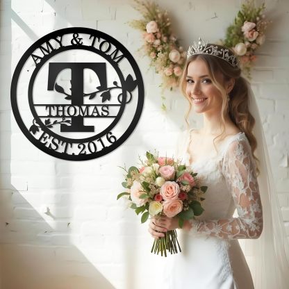 Personalized Metal Bear Sign, Custom Family Last Name Sign | Rustic Cabin and Outdoor Wall Decor-MetalsignX