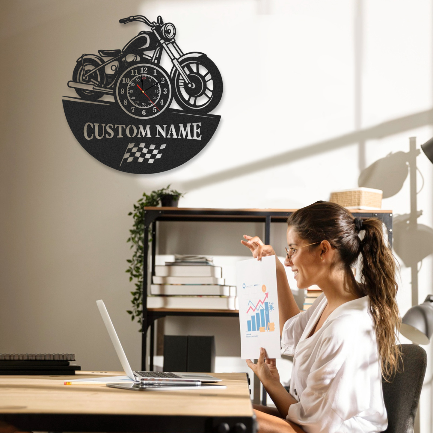 Personalized Cruiser Motorcycle Metal Wall Clock with Custom Name, Racing Flag Garage Decor, Silent Industrial Wall Art for Bikers