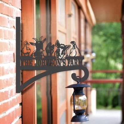 Personalized Iron Hanging Plant Bracket, Customizable Decorative Wall Plant Hanger Indoor Outdoor, Custom Name Bird Feeder Hook, Anti Rust Metal Hook for Wind Chimes Lantern