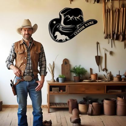 Personalized Western Wall Decor Metal Signs, Rustic Cowboy Couple Silhouette, Cowboy Metal Name Sign Customized, Vintage Howdy Wall Art Gifts for Home Bedroom Speakeasy Decor Color01