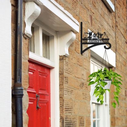 Personalized Iron Hanging Plant Bracket, Customizable Decorative Wall Plant Hanger Indoor Outdoor, Custom Name Bird Feeder Hook, Anti Rust Metal Hook for Wind Chimes Lantern