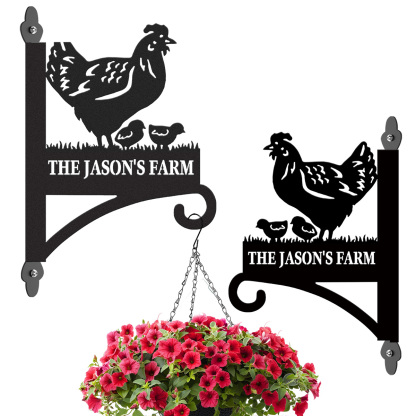 Custom Chicken Family Plant Hanger, Personalized Metal Wall Hook Sign with Hen and Chicks, Rustic Farmhouse Decor for Garden or Chicken Coop