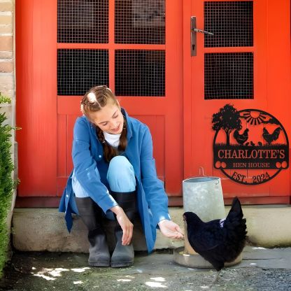 Personalized Metal Chicken Coop Signs Outdoor, Cusotm Fluffy Butt Hut Chicken Coop Sign, Chicken Coop Accessories, Funny Signs for Chicken Coops, Farmhouse Wall Decor for Lawn, Yard, Patio, Garden