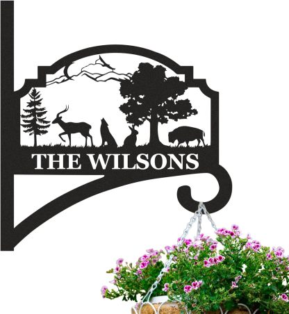 Personalized Iron Hanging Plant Bracket, Customizable Decorative Wall Plant Hanger Indoor Outdoor, Custom Name Bird Feeder Hook, Anti Rust Metal Hook for Wind Chimes Lantern