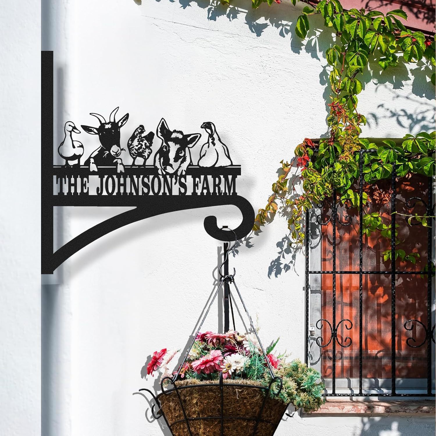 Personalized Iron Hanging Plant Bracket, Customizable Decorative Wall Plant Hanger Indoor Outdoor, Custom Name Bird Feeder Hook, Anti Rust Metal Hook for Wind Chimes Lantern