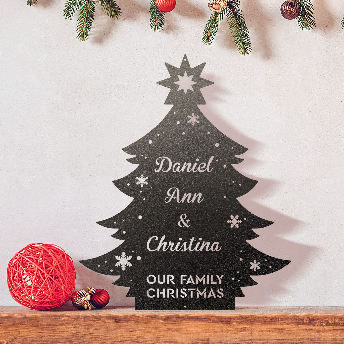 Family Christmas Tree Monogram, Personalized Metal Holiday Sign, Custom Name Christmas Tree Wall Decor for Home and Family Gift