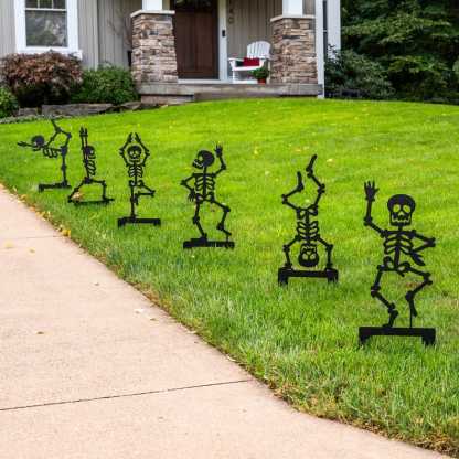 Outdoor Skeleton Halloween Decor, Halloween Outdoor Sign, Halloween Garden Signs, Metal Halloween Yard Stakes, Halloween Sign Skeleton Decor