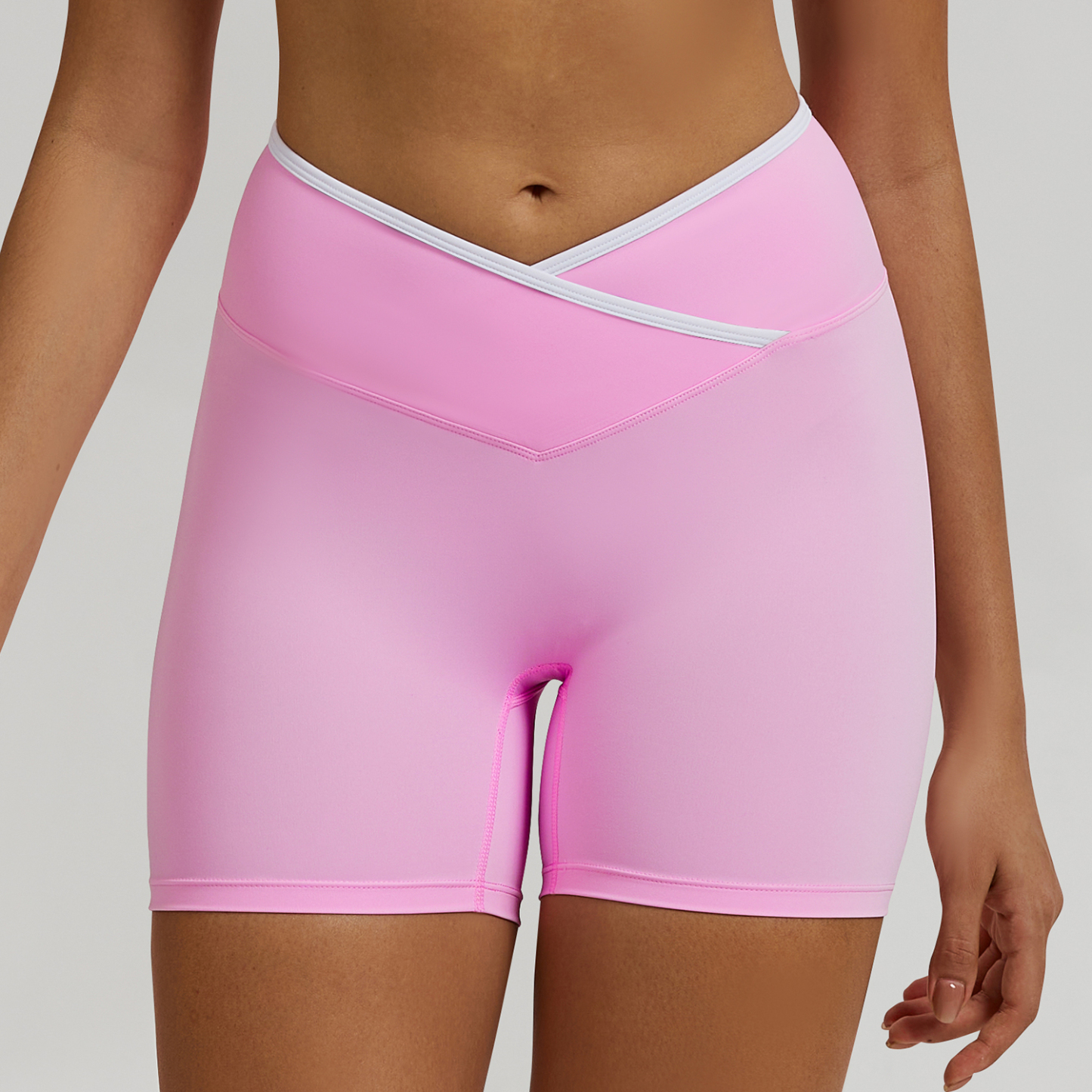 Vibecurve®Contrast Color Crossover High Waist Shorts