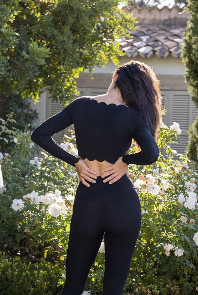 Vibecurve® Lace Off-Shoulder Long-Sleeved Women's Tight-Fitting Comfortable Training Sports Top With Chest Pad