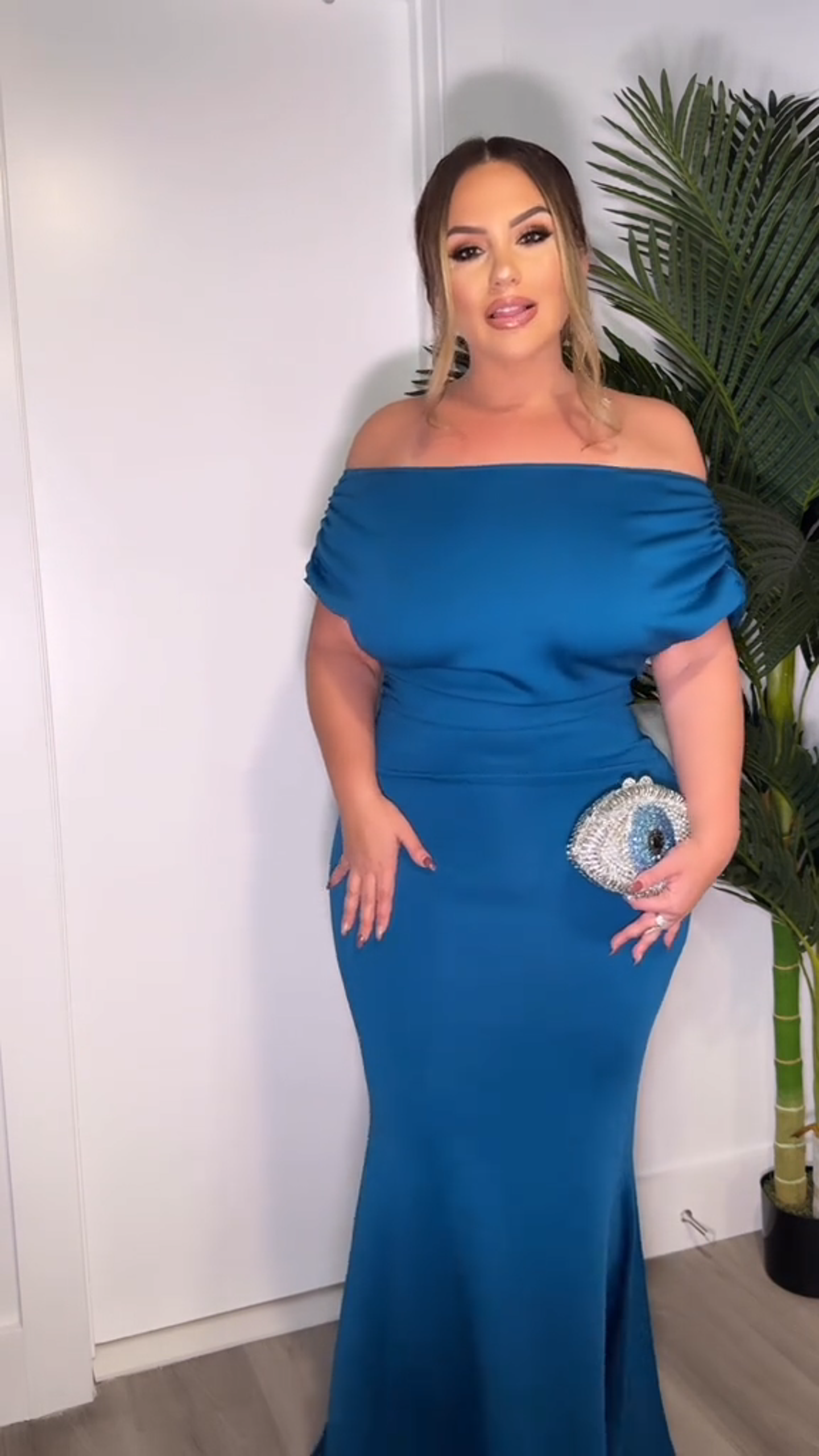 Vibecurve® Elegant Sleeveless Off Shoulder Bodycon Long Formal Party Evening Dress