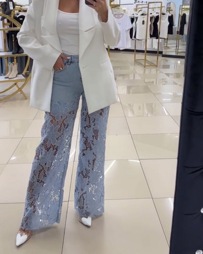 Vibecurve®Women's Lace Patchwork Hollow Jeans