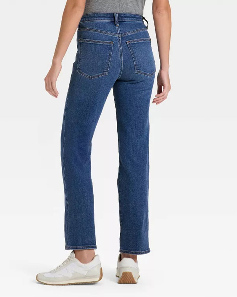 Vibecurve® Women's High-Rise Straight Jeans