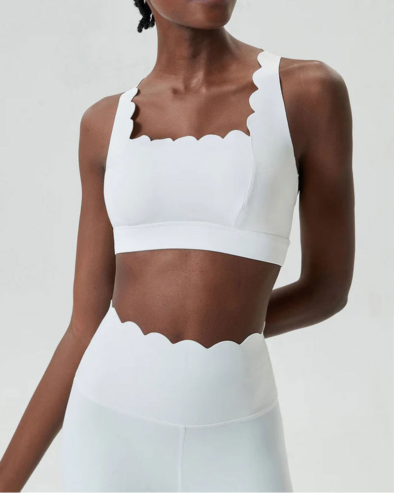 Vibecurve® Comfortable And Breathable Padded Push-Up Sports Top For Running, Fitness Training And Yoga