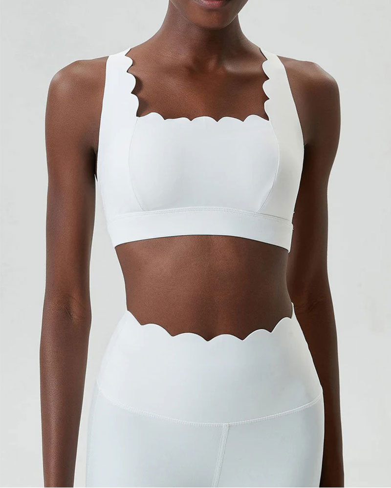 Vibecurve® Comfortable And Breathable Padded Push-Up Sports Top For Running, Fitness Training And Yoga