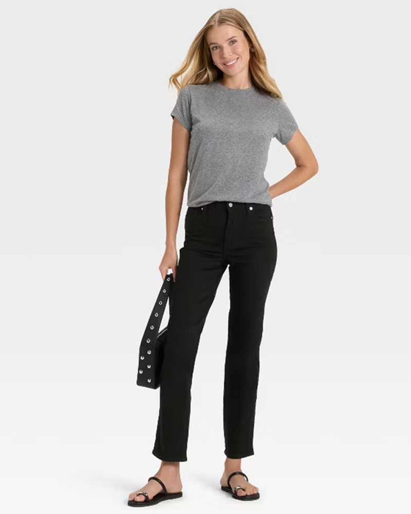 Vibecurve® Women's High-Rise Straight Jeans