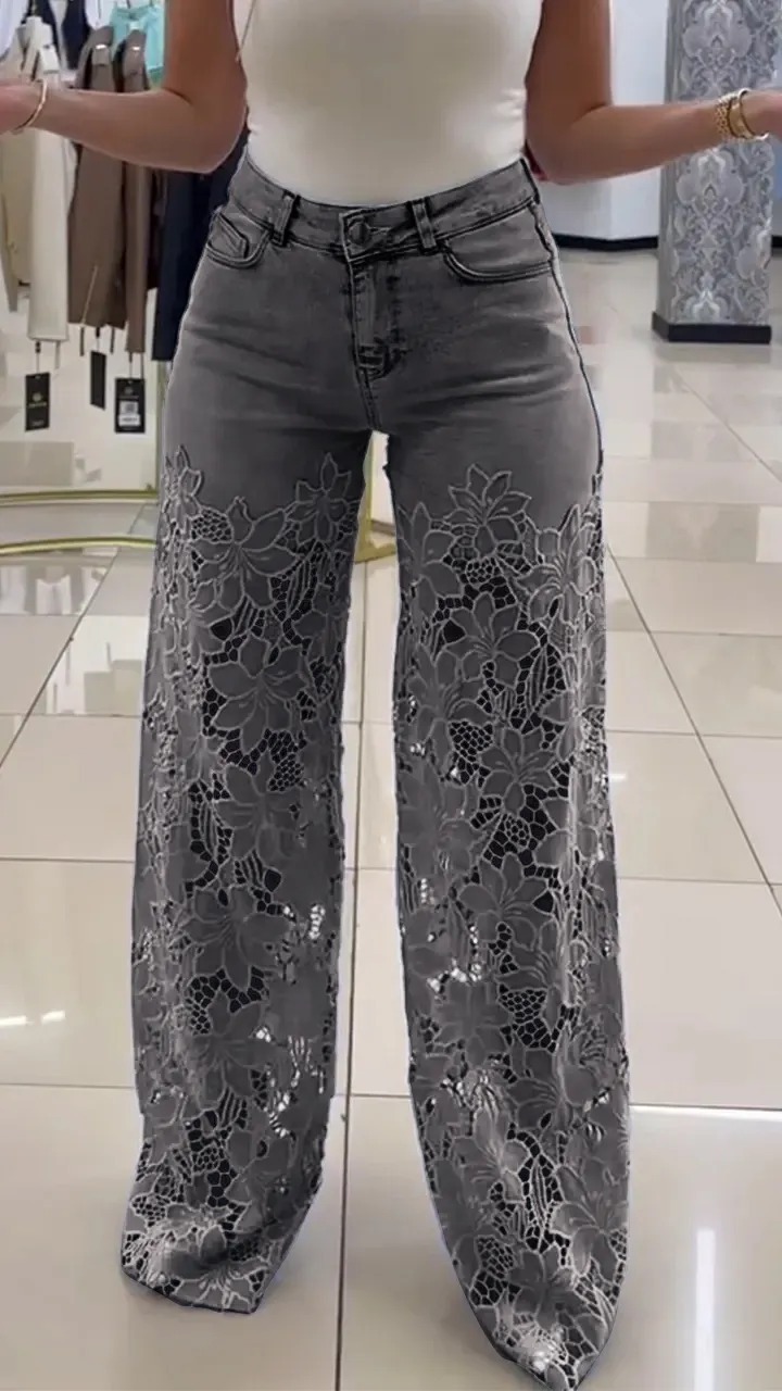 Vibecurve®Women's Lace Patchwork Hollow Jeans