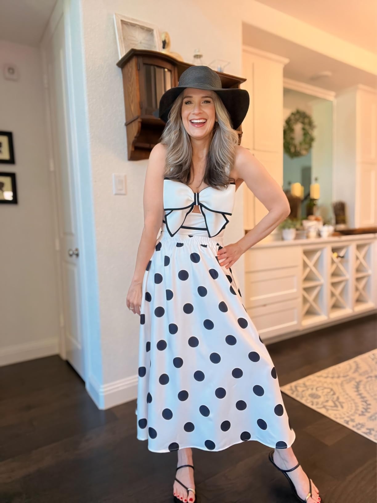 Vibecurve®Black and White Swimsuit Bow-tie Decor Women's Polka dot Print Skirt One Piece Bathing Suit with Skirt