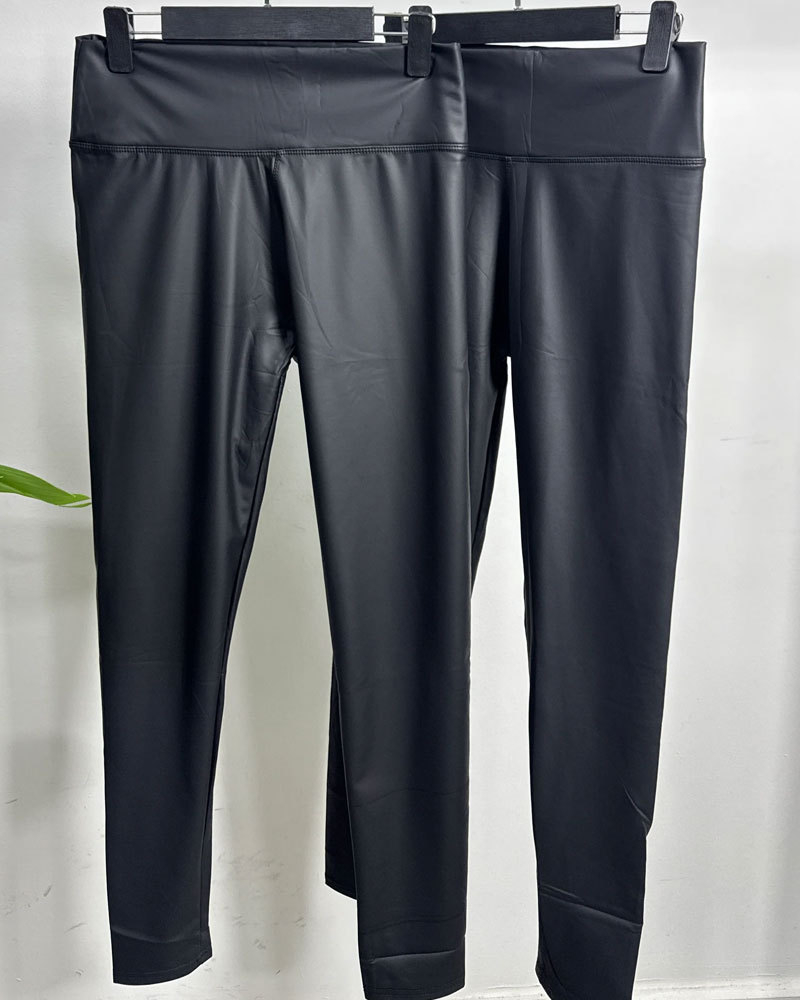 Vibecurve® Stretch Eco-Leather Trousers
