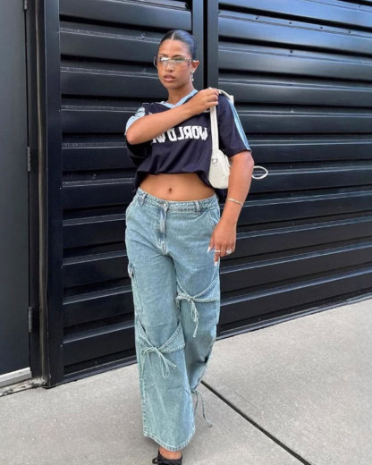 Vibecurve® Mid Rise Solid Bowknot Pocket Wide Leg Jeans