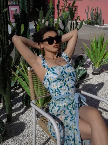 Vibecurve® Aprilake Women's Summer Square NeckSleeveless Swimsuit Bodysuit Tops Beach Skirt 2Piece Swimsuit Outfits