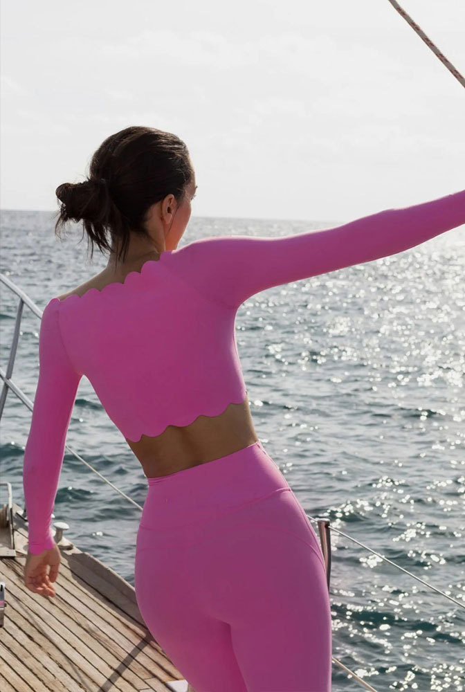 Vibecurve® Lace Off-Shoulder Long-Sleeved Women's Tight-Fitting Comfortable Training Sports Top With Chest Pad