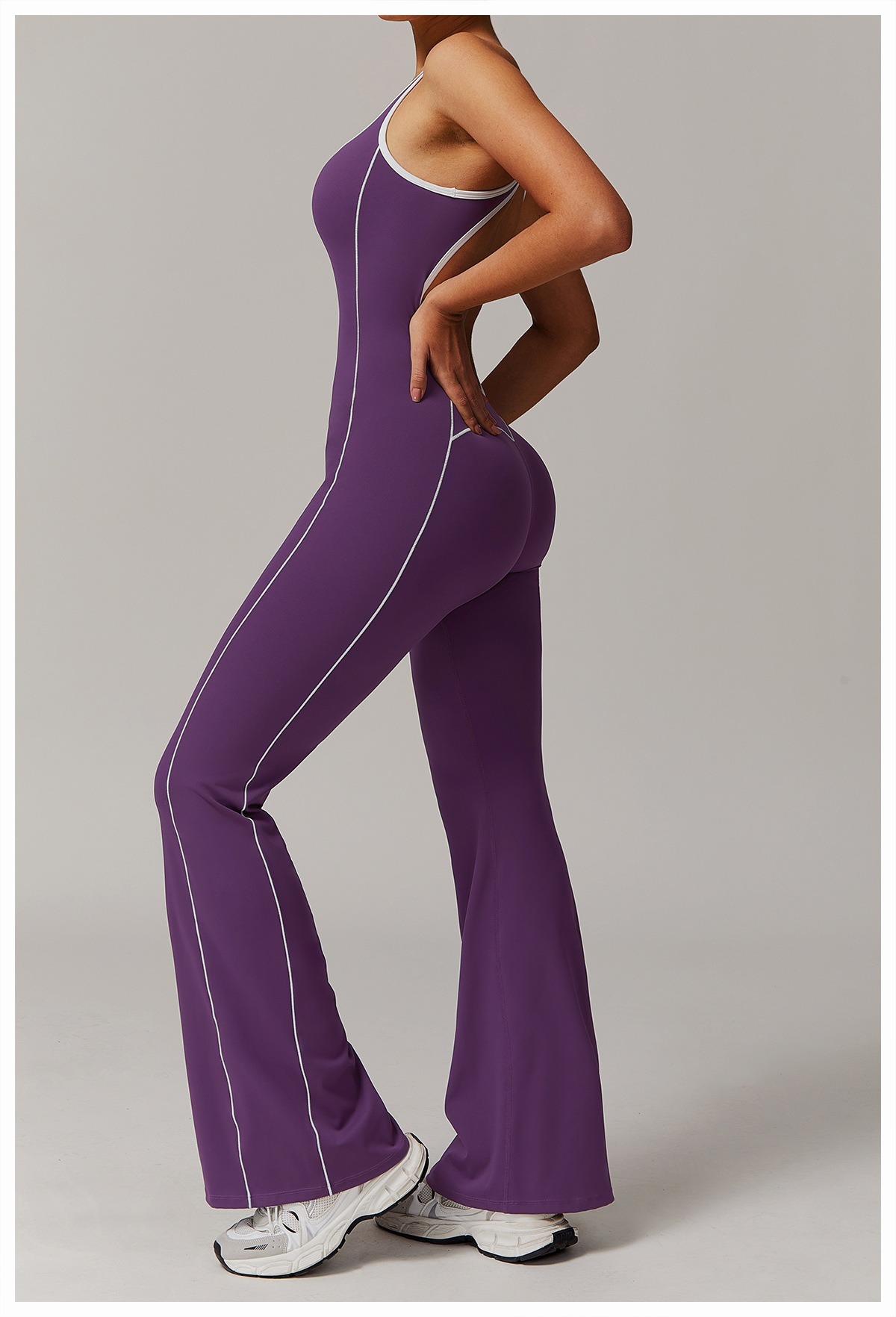 Vibecurve® Cutout Back Contrast Piping Flare Jumpsuit