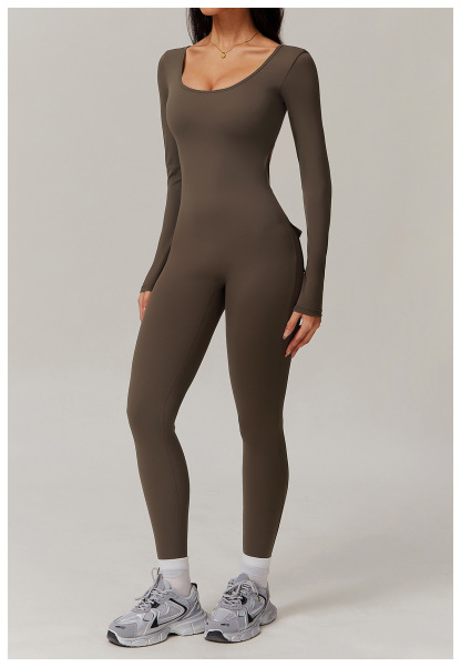 Vibecurve® V-Scrunched Back Long Sleeve One-Piece Suit